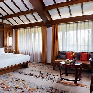 Classic King Room